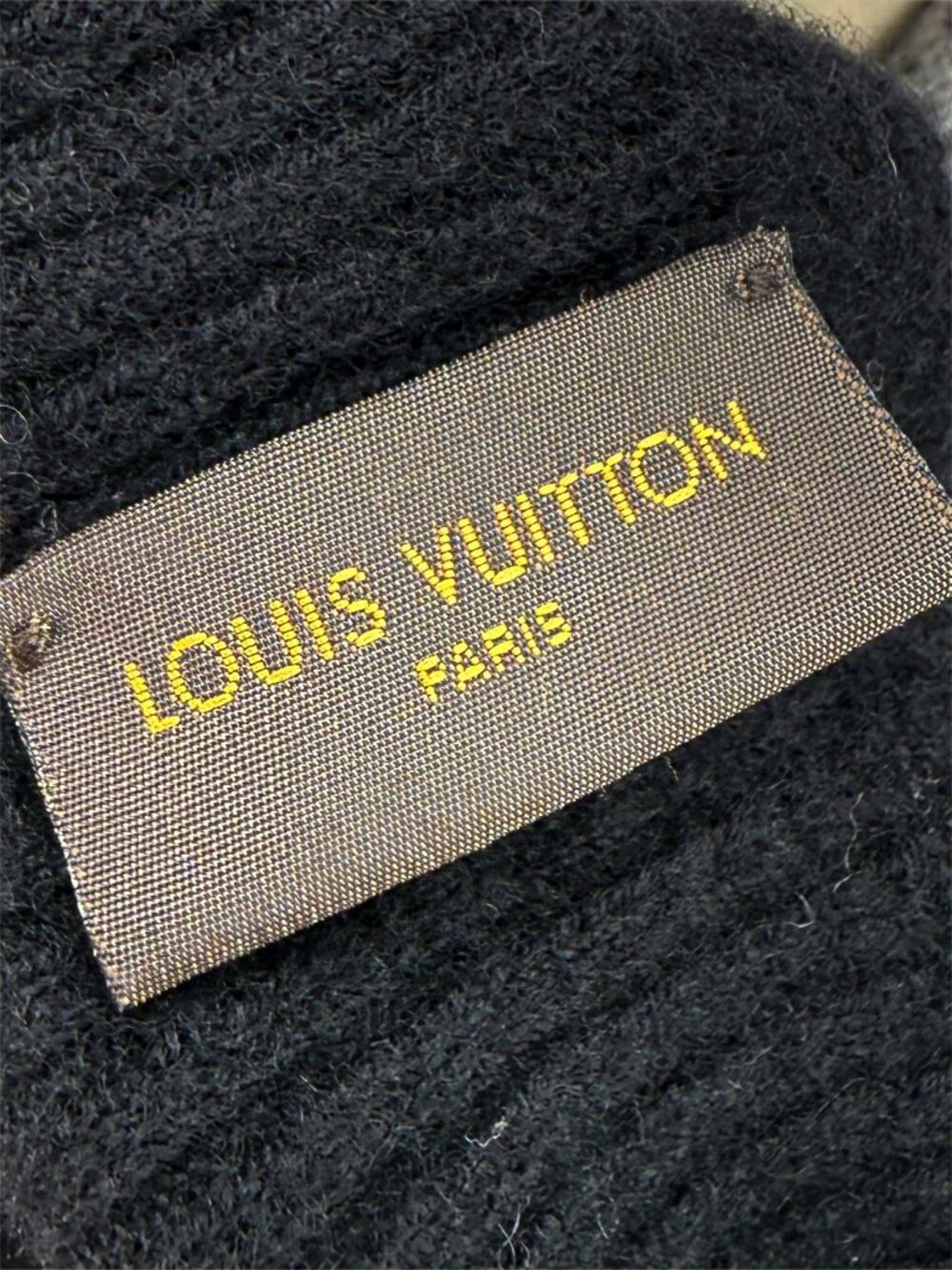 LOUIS VUITTON Knit Beanie Hat Monogram Black Wool w/ Grey Pom-Pom M75538 - Picture 5 of 7